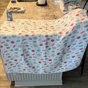 wonder Woman/ Girl Power Blanket kids new